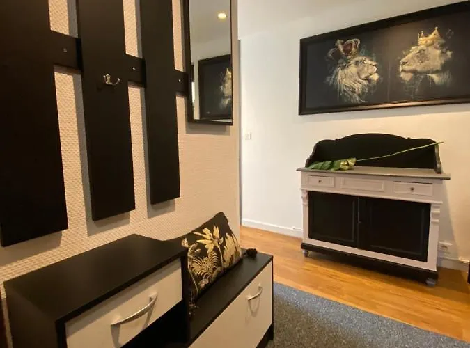 Superbe T2 A 150m Des Plages De Les Pins *